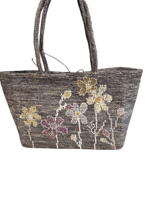 Floral crocheted tote