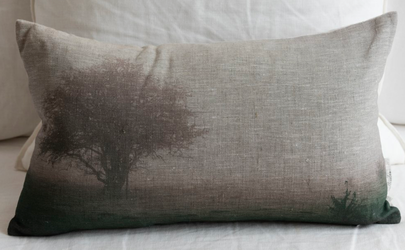 Oblong linen cushion | country