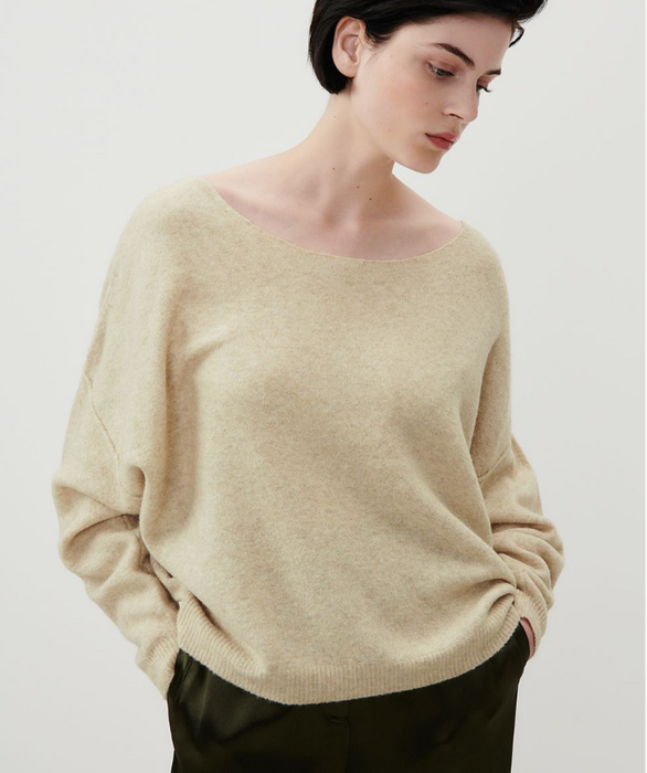 Boatneck sweater \ damsville