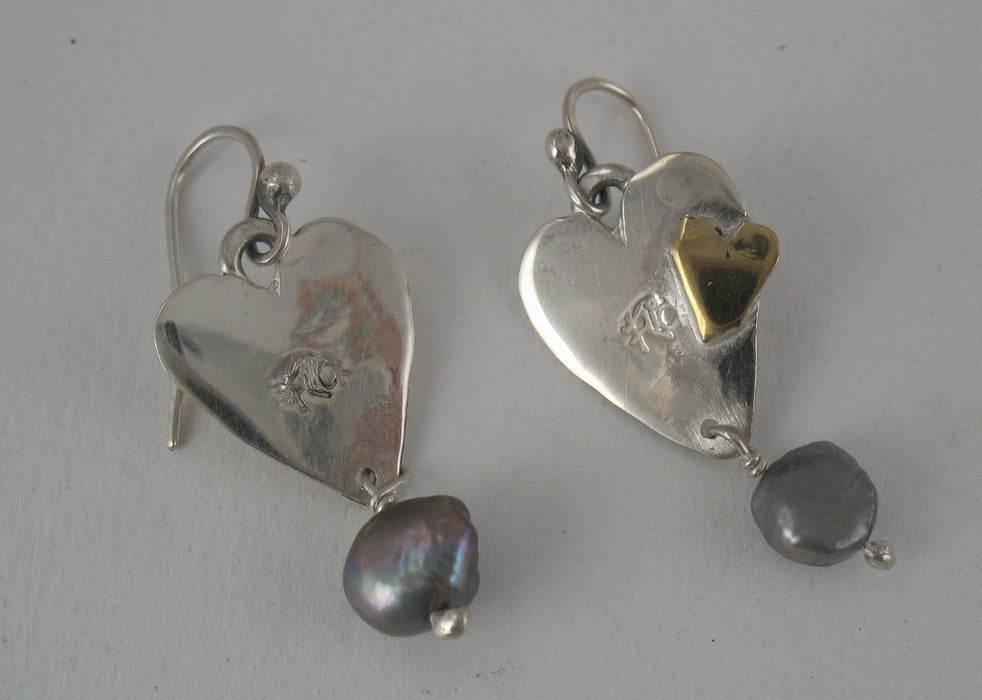 Silver heart with pearl drop